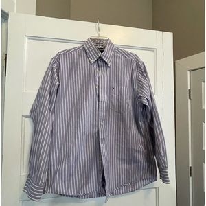 Men’s Tommy Hilfiger Shirt Size Medium